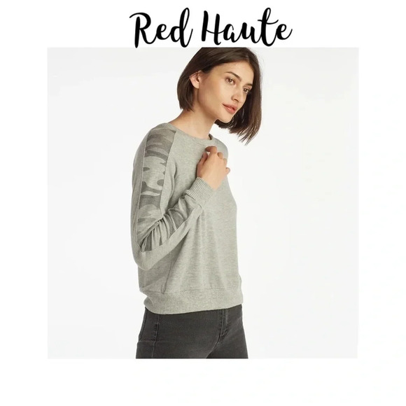 NWT RED HAUTE CAMO INSERT RAGLAN SMALL - Picture 1 of 11